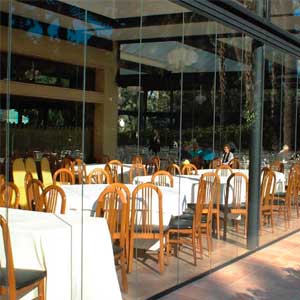 Остекление ресторанов
