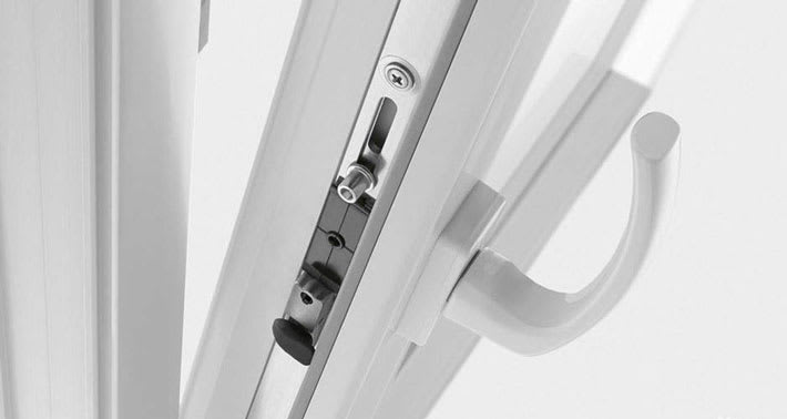 Фурнитура на окна ПВХ Фурнитура на недорогие окна